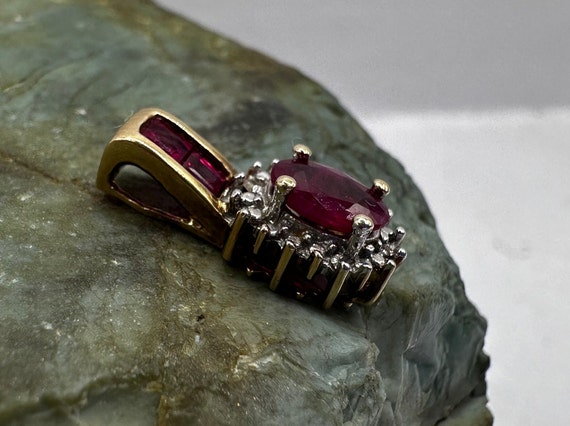 10k Yellow Gold Ruby and Cubic Zirconia Pendant 1… - image 3