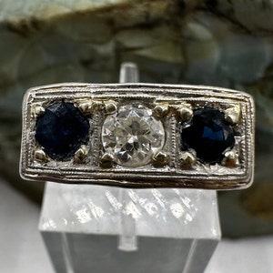 Antique Art Deco Platinum 1/3 carat Diamond and Sapphire Filigree Ring sz 4.5 (4580)