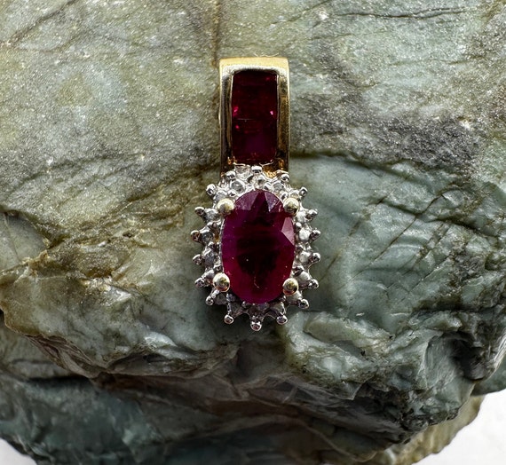 10k Yellow Gold Ruby and Cubic Zirconia Pendant 1… - image 1