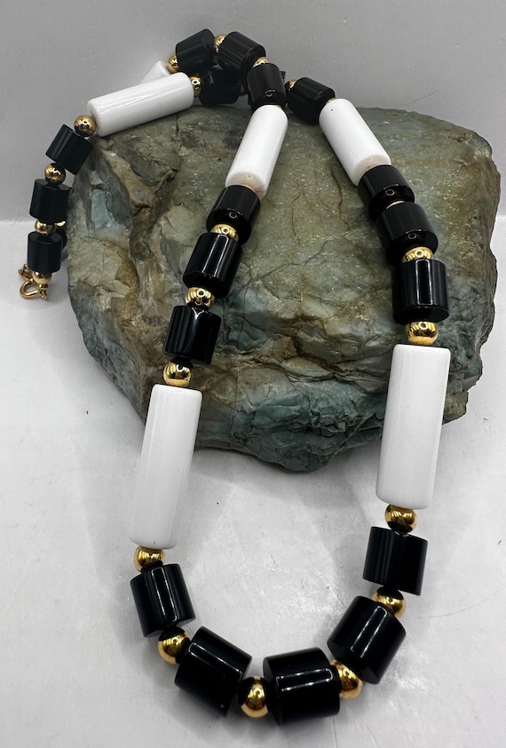 Vintage Trifari Black White and Gold Bead Necklace