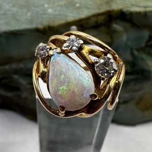 Vintage 14k Yellow Gold Natural Diamond & Opal Ring Size 6.25 (1361)