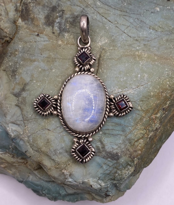 Sterling Silver Statement Rainbow Moonstone and G… - image 1