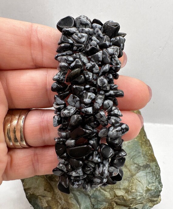 Snowflake Obsidian Chip Bead Stretch Bracelet 1" … - image 2