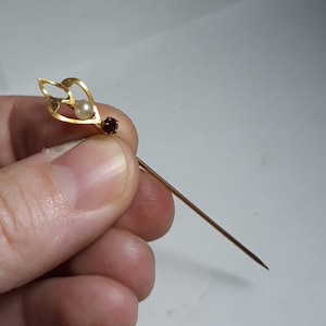 10K Pearl & Garnet Stick Pin Hat Pin Vintage Solid Yellow Gold (2293)