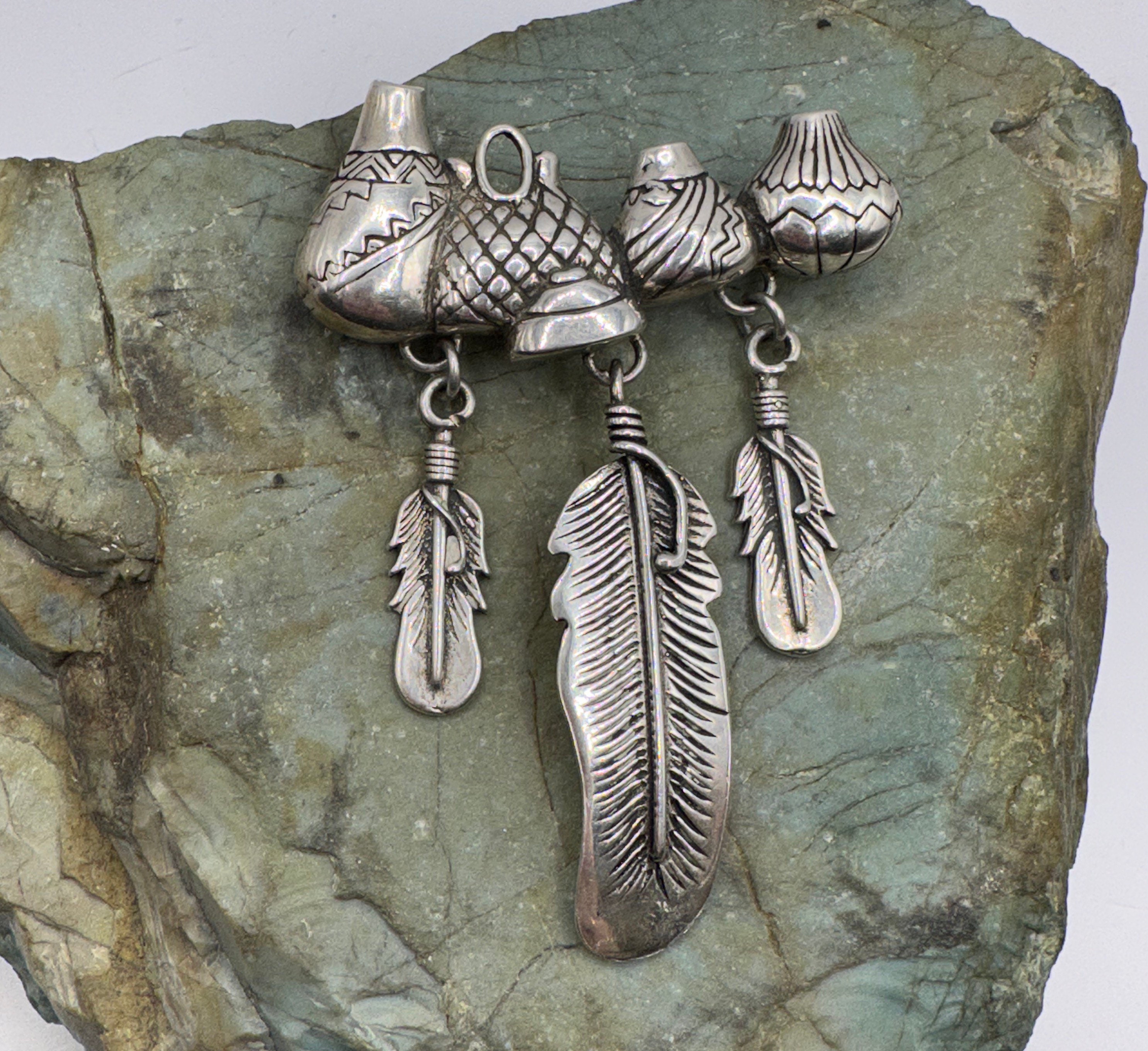 Stunning Glen Sandoval Vintage Native American Navajo Feather Sterling Silver Necklace Stunning Glen Sandoval Vintage Native American Navajo Feather Sterling Silver Necklace
