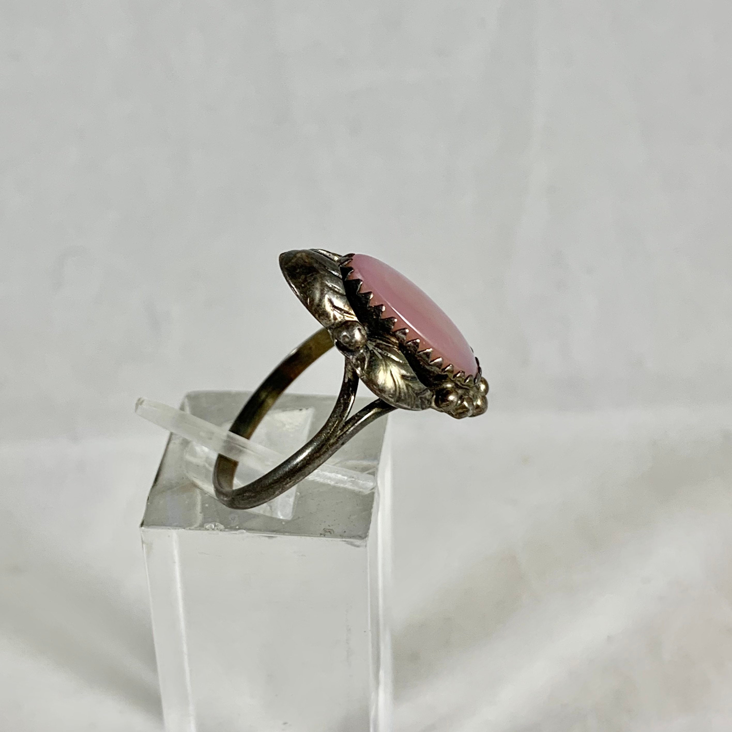 Vintage Pink Opal Oval Ring with Leaf Details Size 7.5