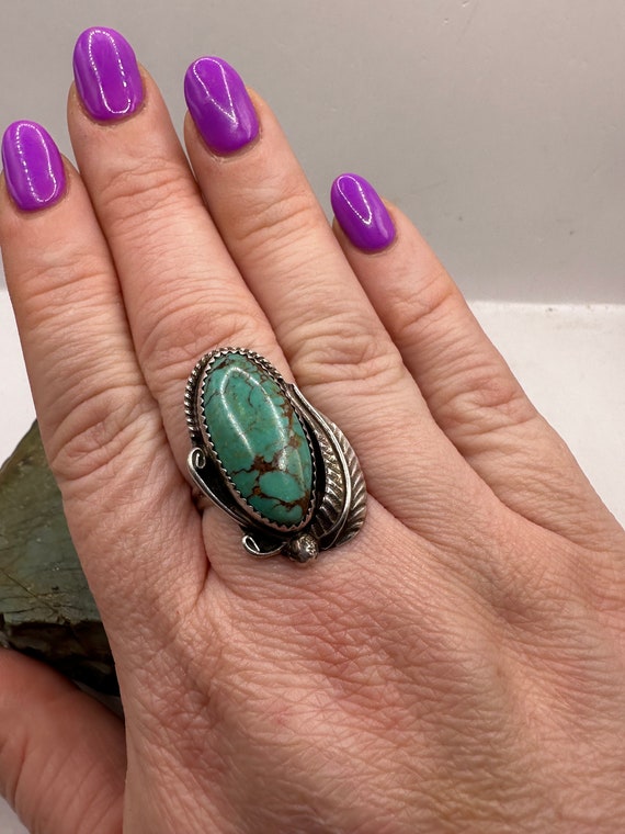 Sterling Silver and Turquoise Ring with Leaf Deta… - image 5
