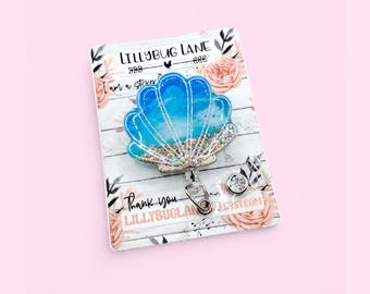 Bobine d'insigne de coquillage de plage, cadeau d'infirmière d'été, porte-badge de coquillage