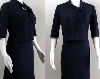 Traje de falda de punto de lino negro de los años 60, conjunto de chaqueta y falda lápiz con lazo en el cuello, talla pequeña.