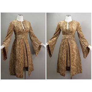 Killer 60s/70s SnakeSkin Printed Velvet Mini Dress, Dramatic Bell Sleeves, Two Pockets, Small