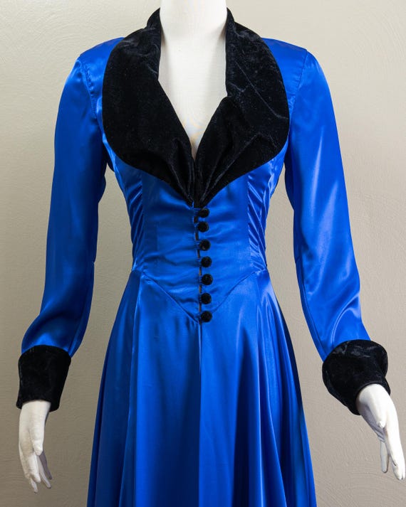 80s/90s Trashy Lingerie Royal Blue Satin Dressing… - image 3