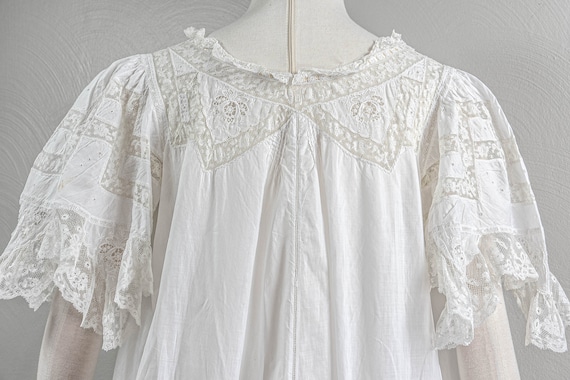 Whimsical Edwardian White Cotton Nightgown Lace N… - image 10