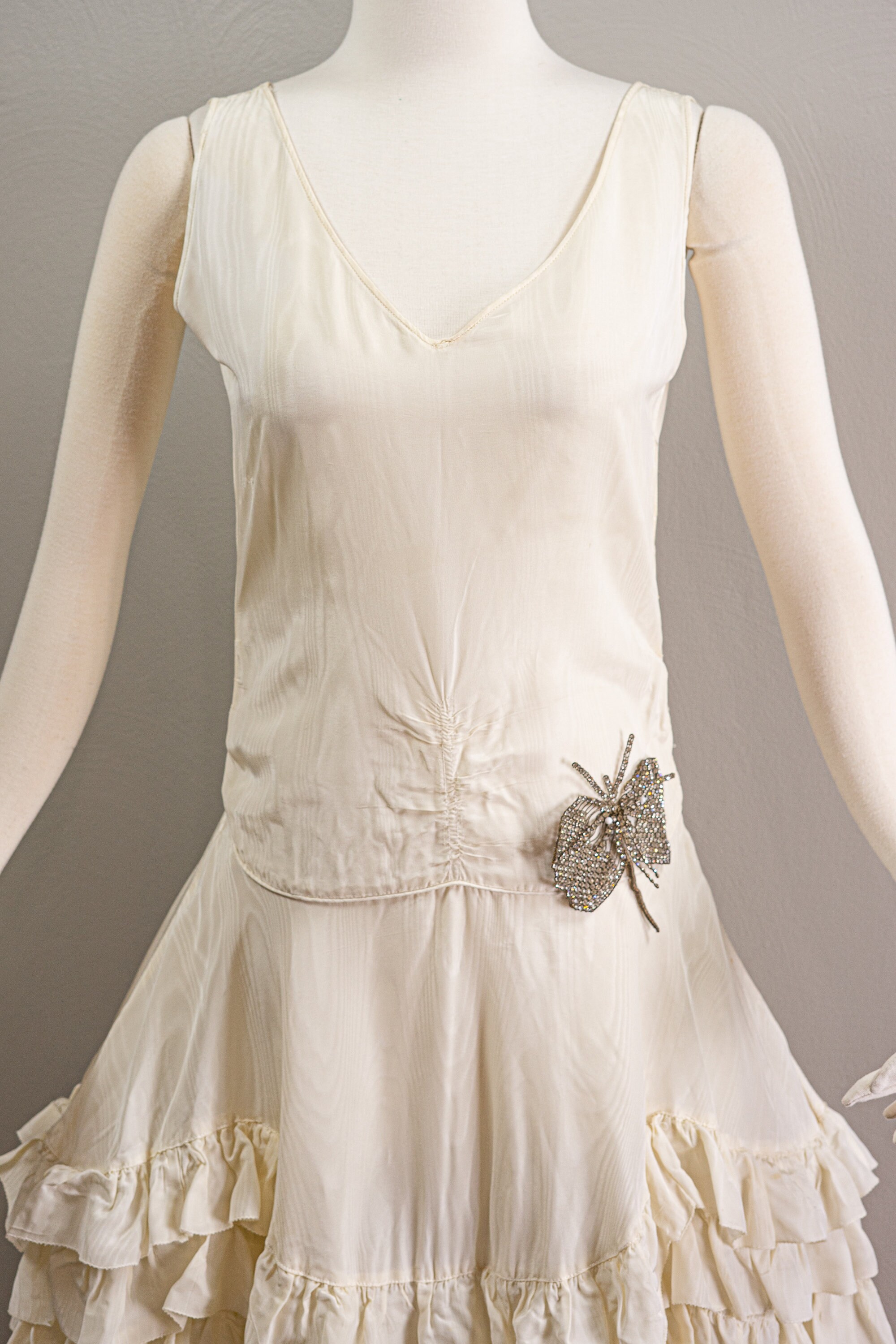 20s Flapper Robe De Style Dress in White Silk Moire Etsy