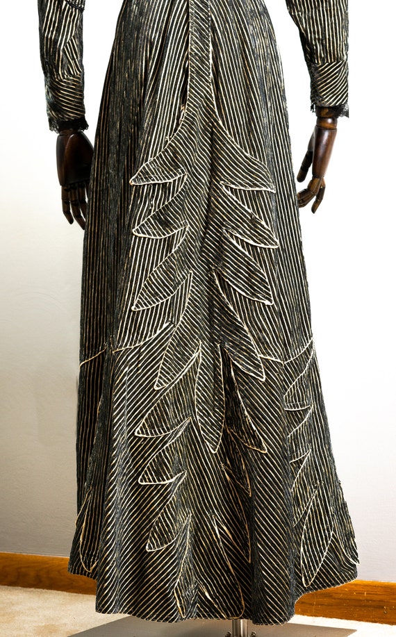 Wonderful Striped Antique Velvet and Silk 1900s E… - image 7