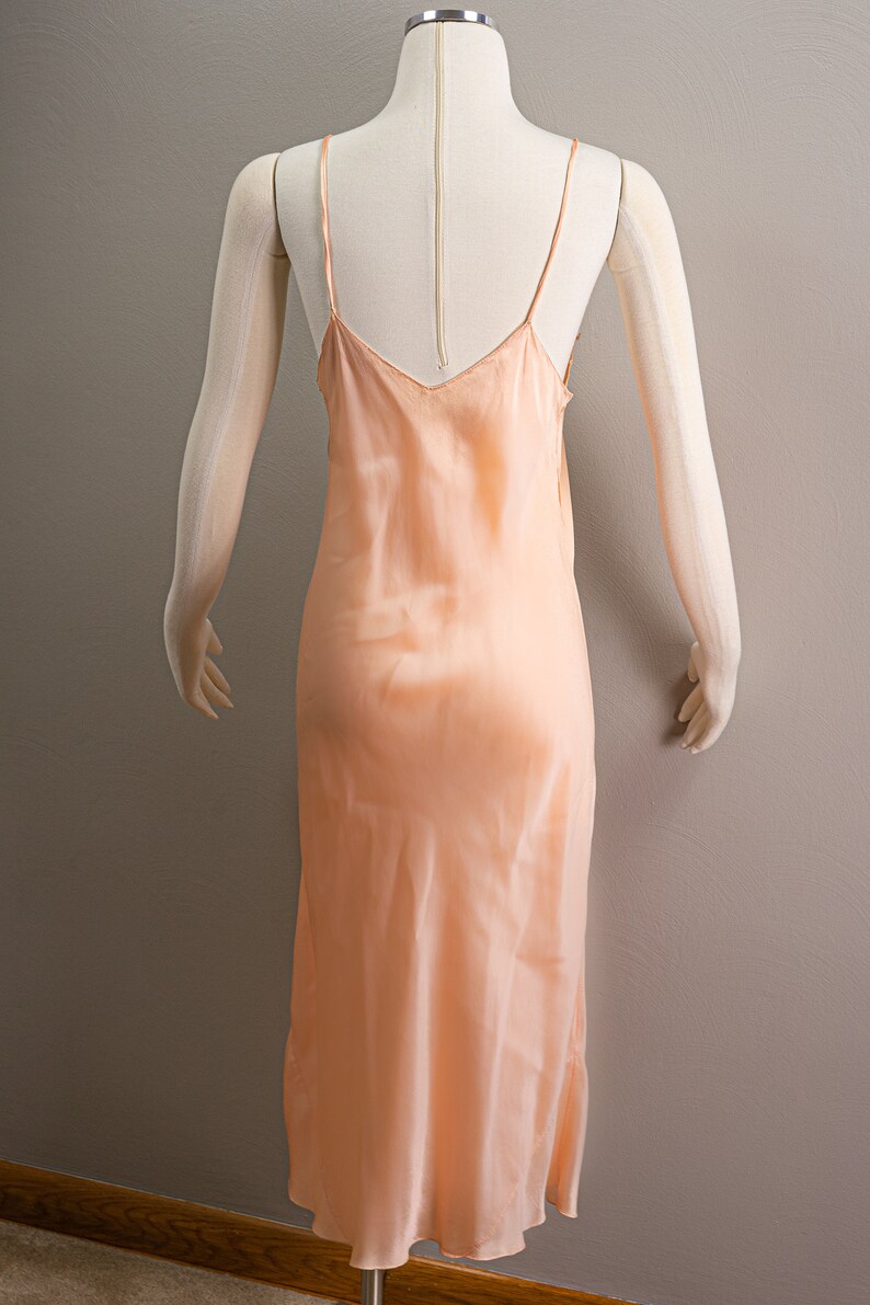 Lace Trim Bias-cut Hand Sewn Vintage 30s peach Silk Slip Dress Embroidered