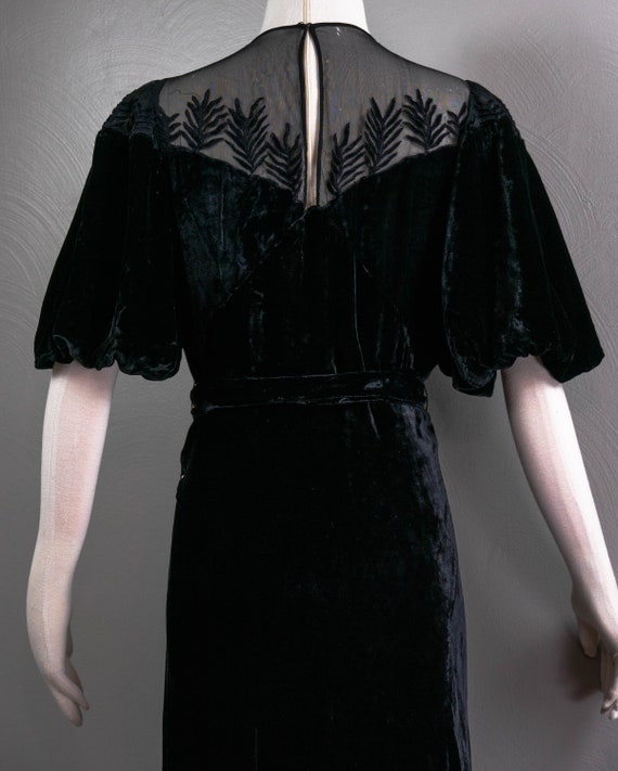 Stunning Slinky 30s Black Silk Velvet Evening Gow… - image 7