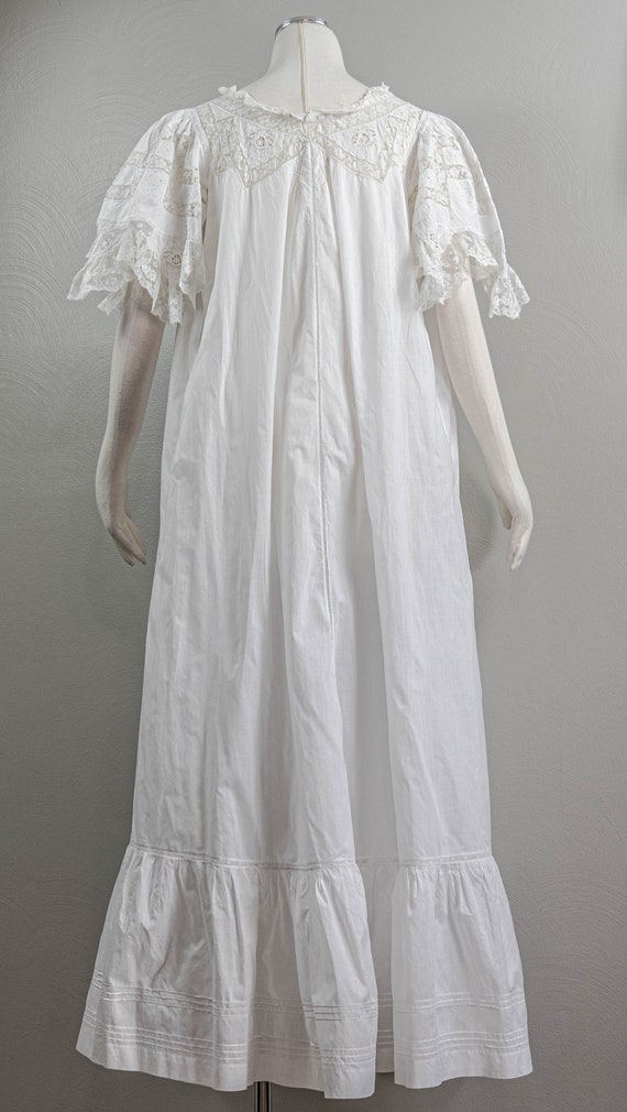 Whimsical Edwardian White Cotton Nightgown Lace N… - image 9