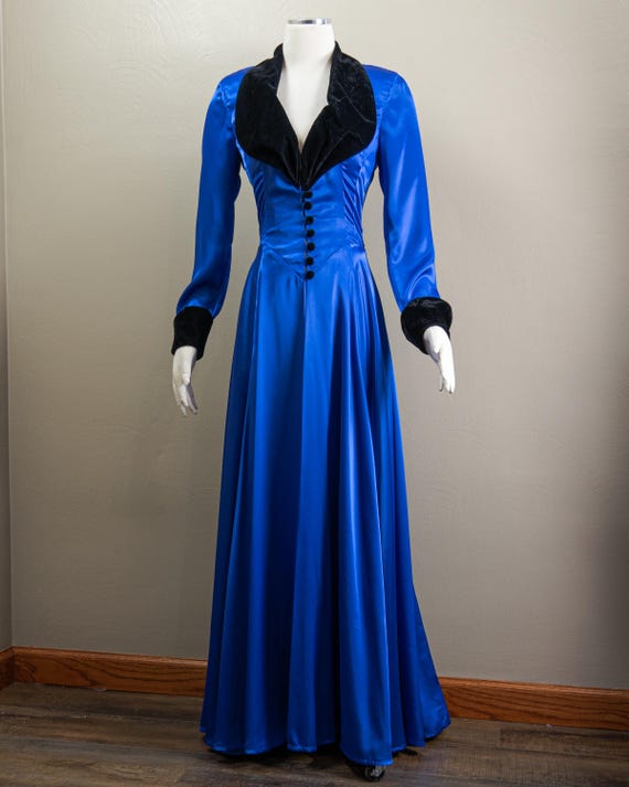 80s/90s Trashy Lingerie Royal Blue Satin Dressing… - image 2