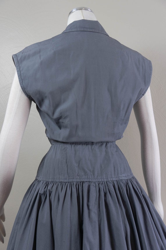 Chic 50s Charcoal Gray Cotton Drop Waist Shirt Dr… - image 6