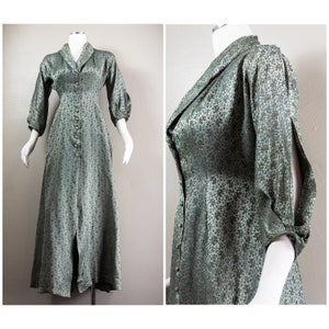 Glamorous 40s Teal and Bronze Brocade Satin Dressing Gown, Cold Shoulder Sleeves, Button Front