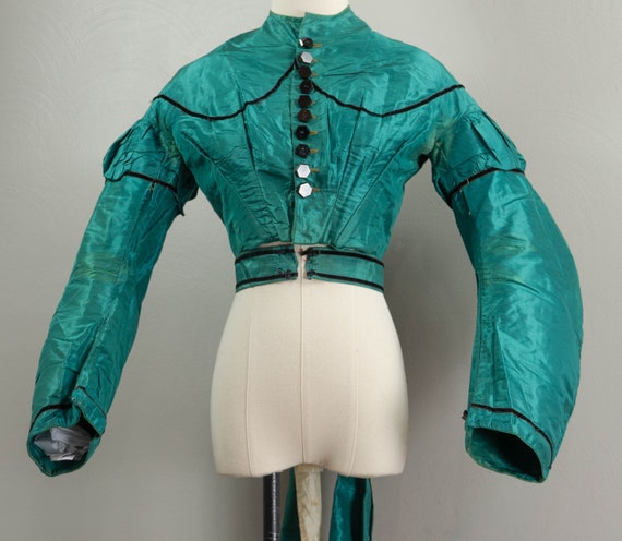 Vivd 1860s Victorian Green Silk Bodice with Match… - image 2