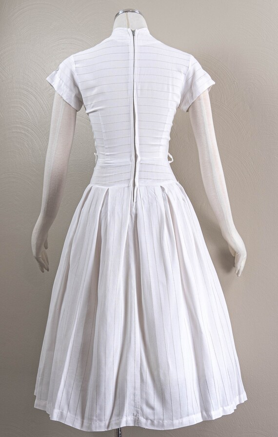 Lovely 40s/50s White Cotton Jersey Drop Waist Day… - image 6