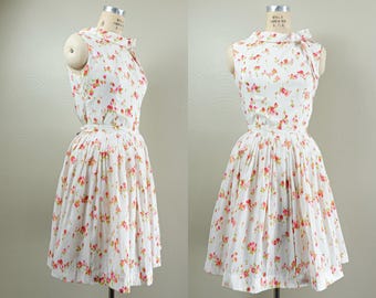 Jaren 50/60 nylon topje en rok met bloemen, plooirok, bijpassende set, klein