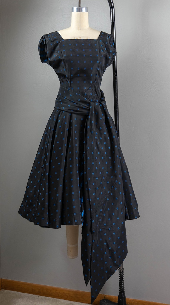 50s Black and Blue Brocade Drop Waist Party Dress… - image 2