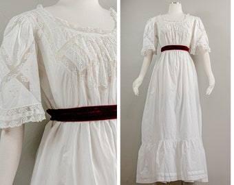 Romantic Edwardian White Cotton and Lace Nightgown, Applique butterflies, Frilly Romantic Style