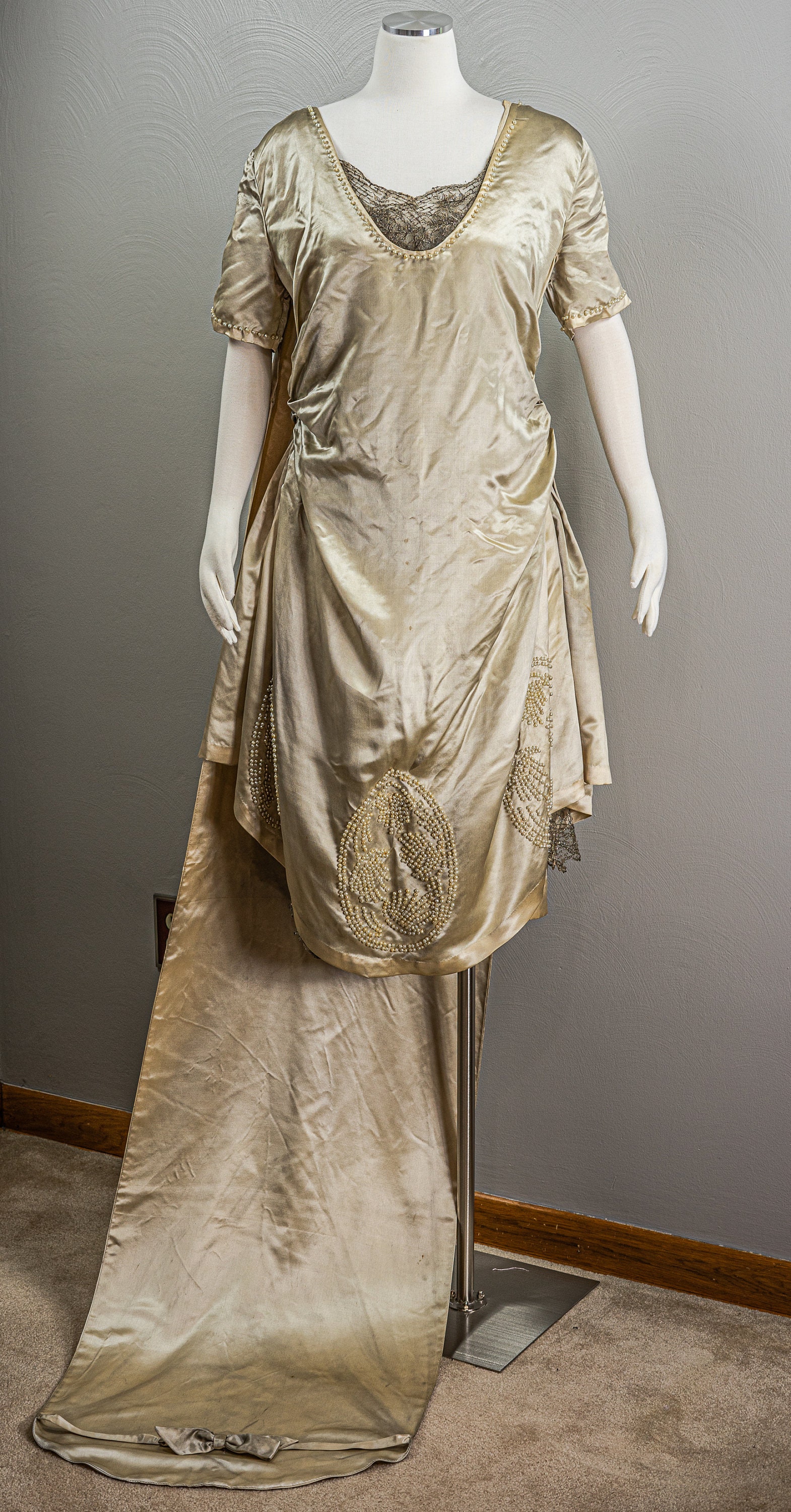 Magnificent 1920s Gold Silk Wedding Gown ball Gown With Train Etsy