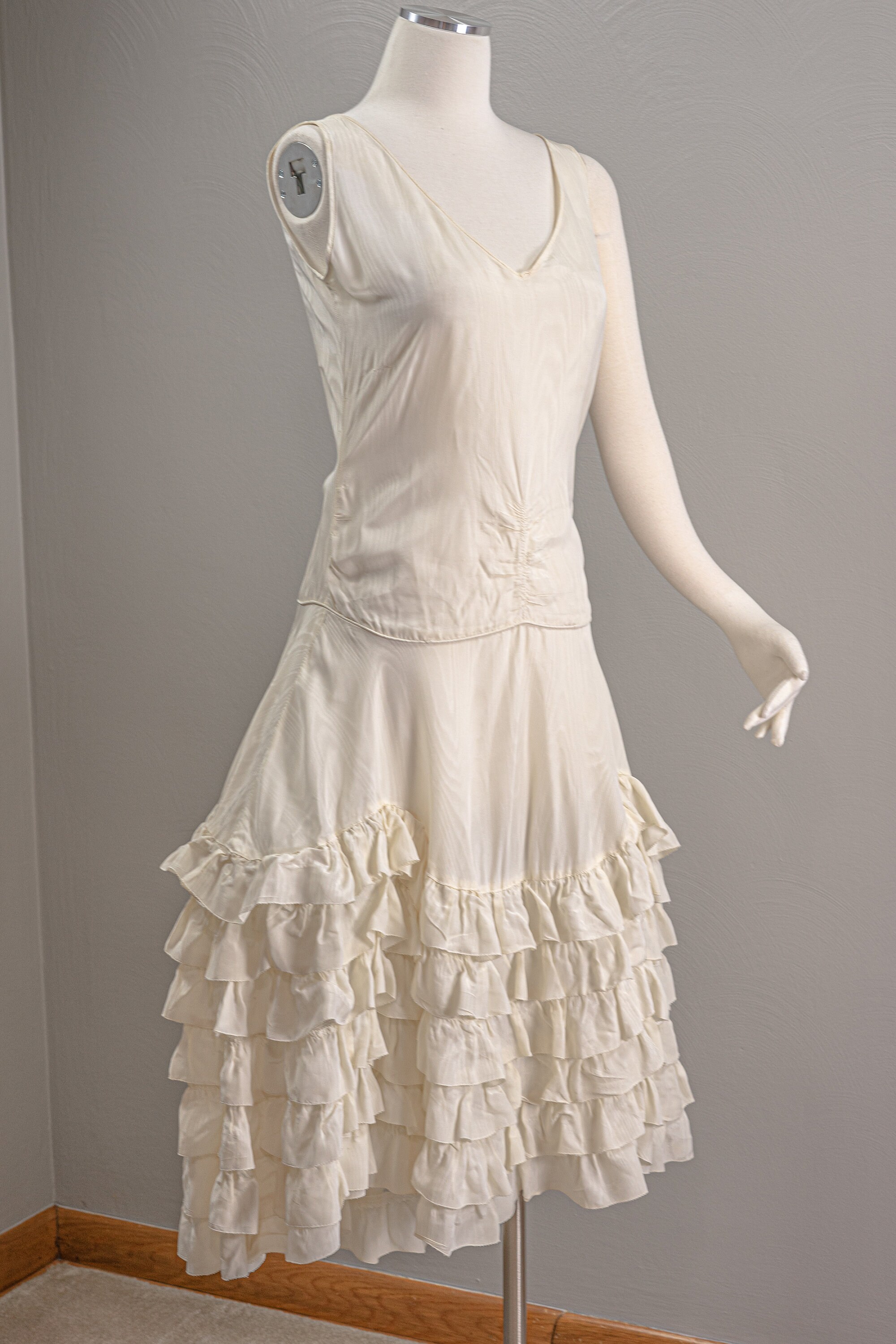 20s Flapper Robe De Style Dress in White Silk Moire Etsy