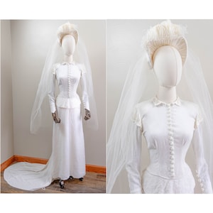 Robe de mariée Années 40 en velours avec voile de bonnet, détails de sequins perlés, très petite