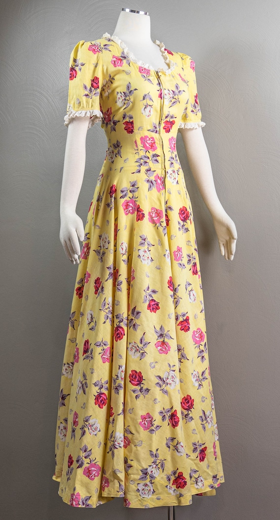 Lovely 40s Yellow Rose Printed Cotton Zip Front D… - image 4