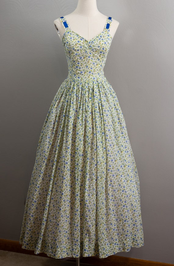 Darling 30s/40s Blue and yellow Rose Printed Cott… - image 2