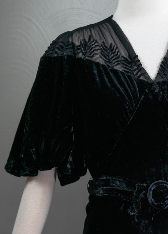 Stunning Slinky 30s Black Silk Velvet Evening Gow… - image 8