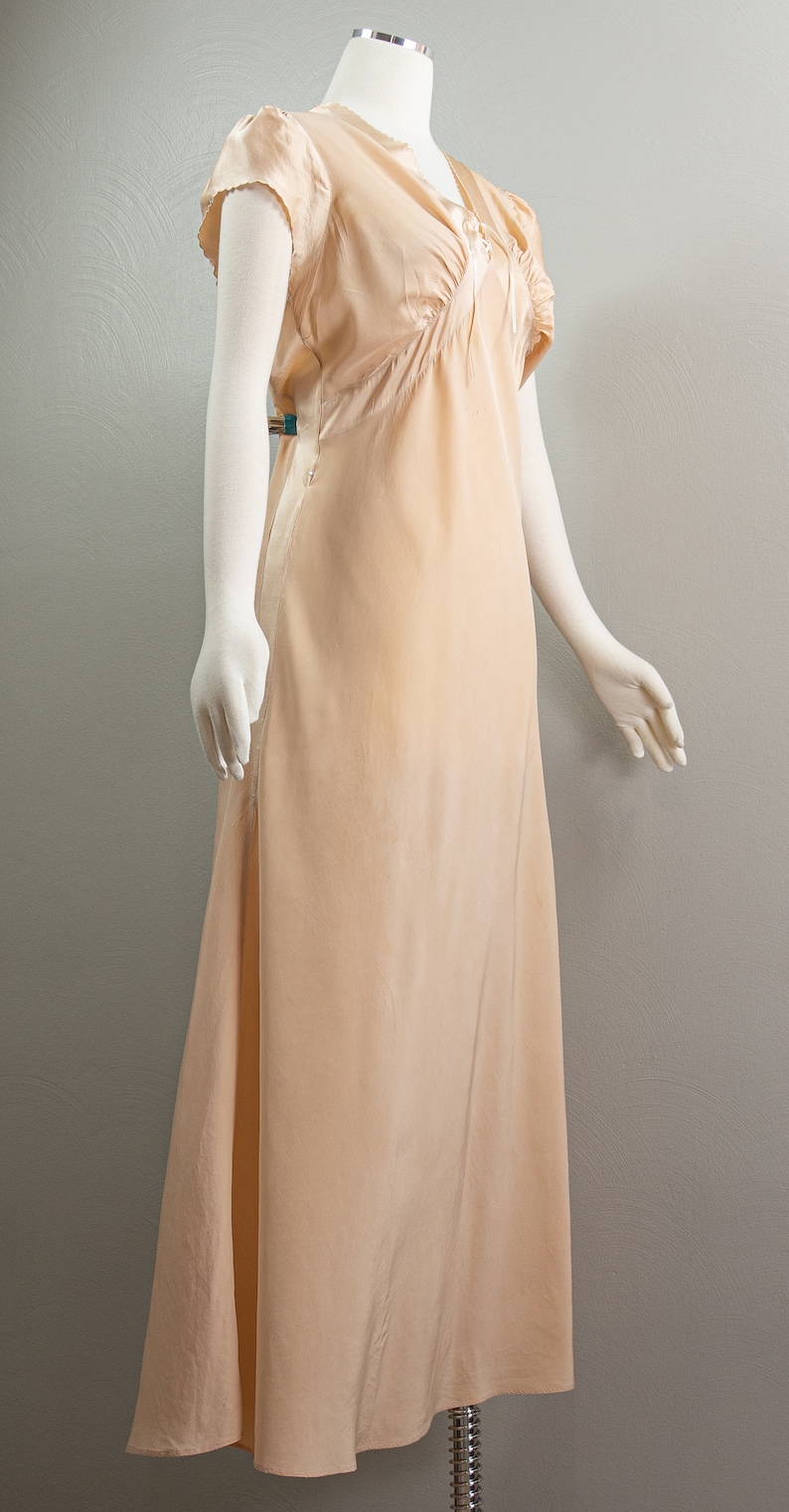 Dusty Rose 40s Barbizon Nightgown, Puffed Cape Sleeves, Slip Dress, Large Size. image 4