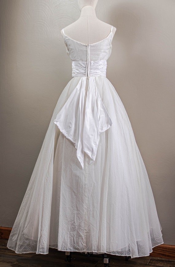 Darling 50s/60s White Nylon Chiffon Swiss Dot Ball Go… - Gem