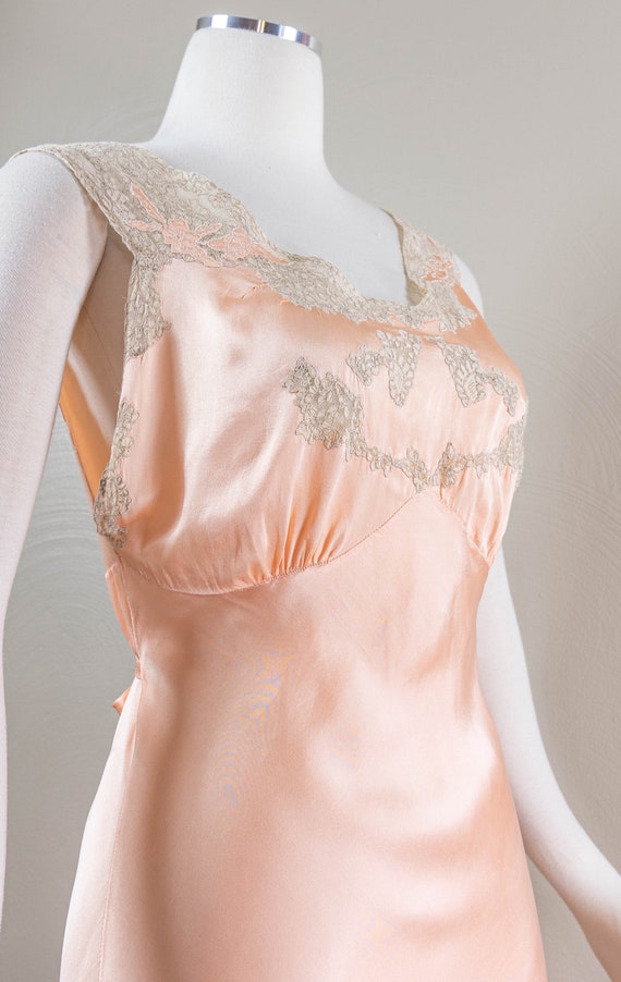 Lovely 30s/40s Pink Hand Sewn Silk Nightgown, Bia… - image 6