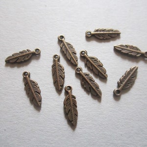 10x feather pendants 15 mm 7 colors to choose from Antikbronze