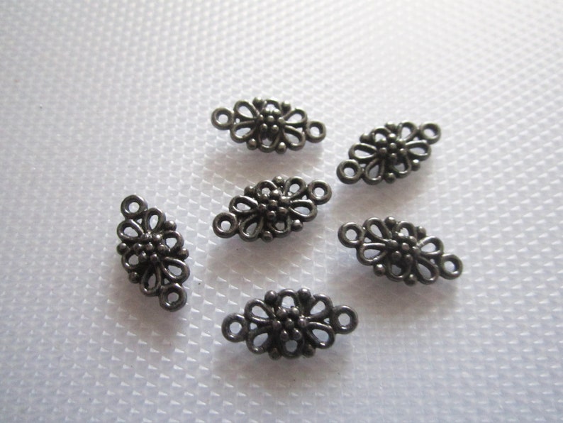 6x filigree connector flower 6 colors to choose from Metallgrau