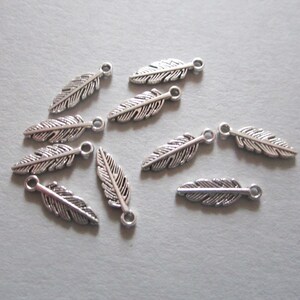10x feather pendants 15 mm 7 colors to choose from Antiksilber