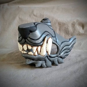 Masque Mempo Samurai Wolf : Masque Bushido peint à la main