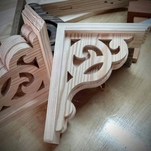 Wood Corbel,&quot;The Orleans&quot;, Country Decor, Modern Rustic, Mantel / Shelf Bracket, Victorian Home, French Farmhouse, Bookend, Home Decor