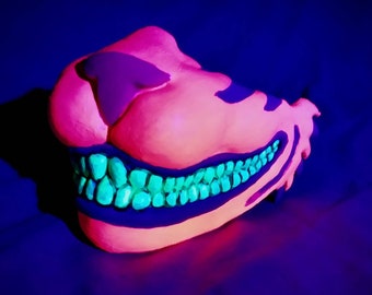 Neon Cheshire Cat Mempo / Cheshire Menpo Mask