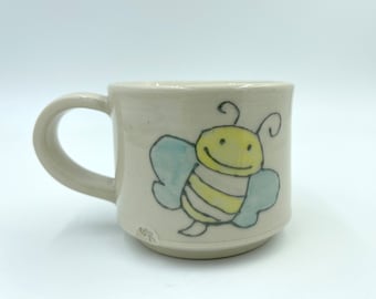 HoneyBee Cocoa Cup, hot chocolate mug, gift for the bee lover