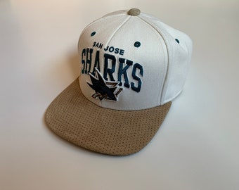 san jose sharks santa hat