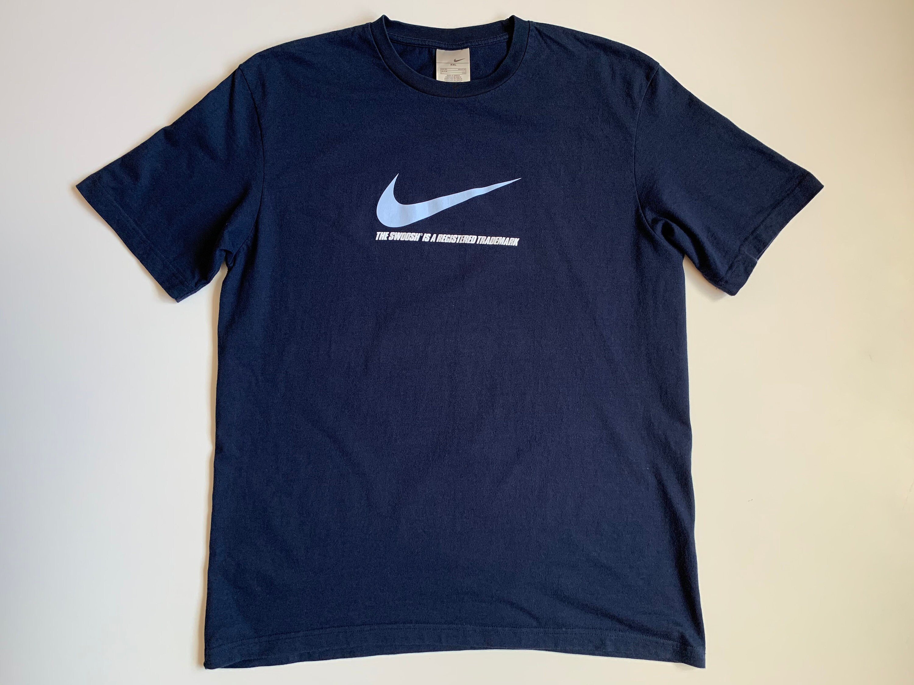 Men's 90's Nike Vintage Big Swoosh T-shirt Size XXL 2XL Dark Blue Hip Hop Streetwear Hipster - Etsy Men's 90's Nike Vintage Big Swoosh T-shirt Size XXL 2XL Dark Blue Hip Hop Streetwear Hipster - Etsy