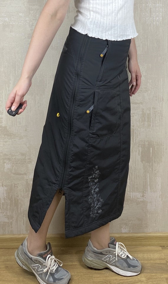 Vintage Skhoop Outdoor Insulated Black Nylon Floral Embroidery - Etsy