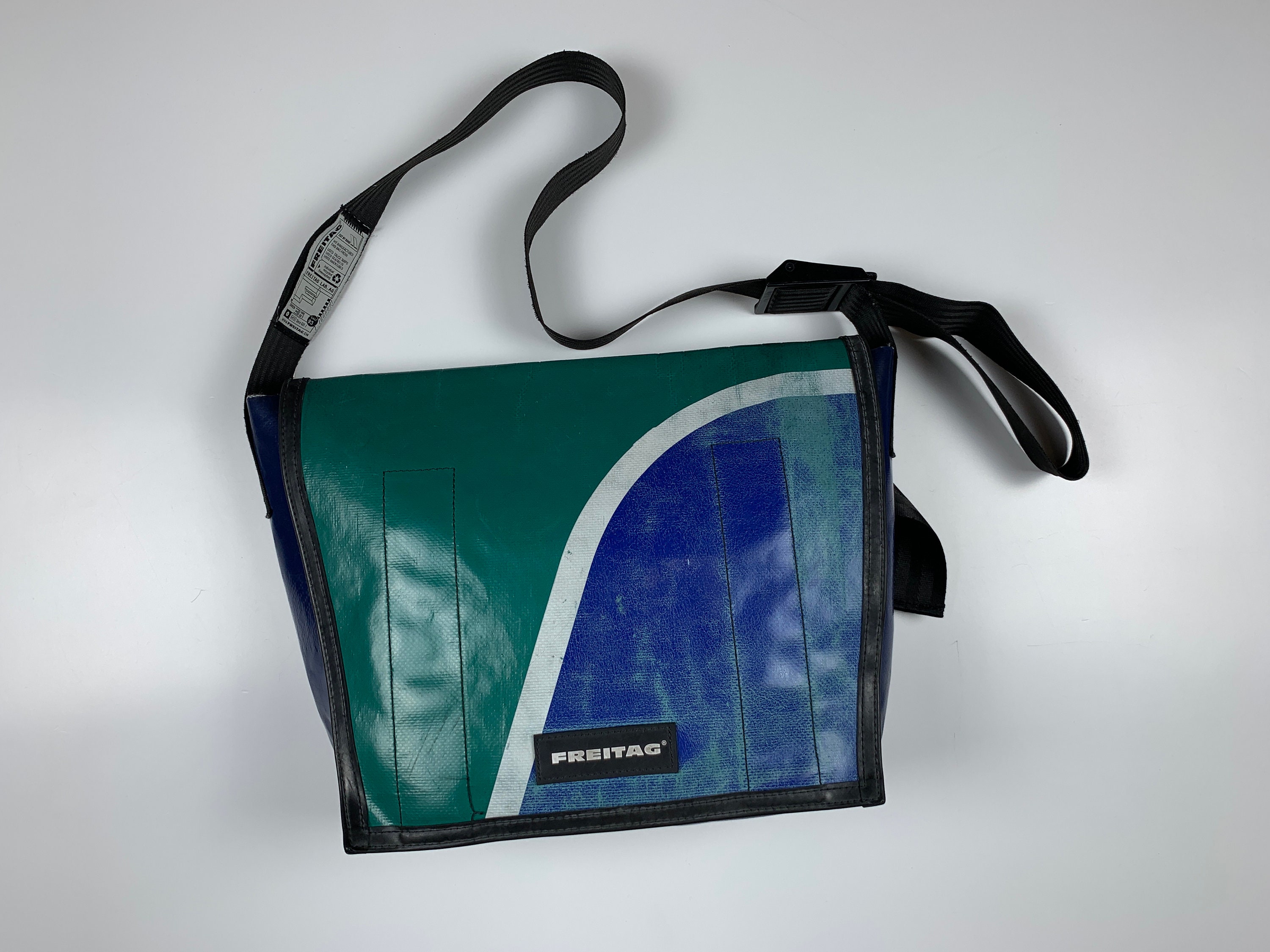 Freitag F13 Messenger Bag Cycling Green / Blue - Etsy Israel