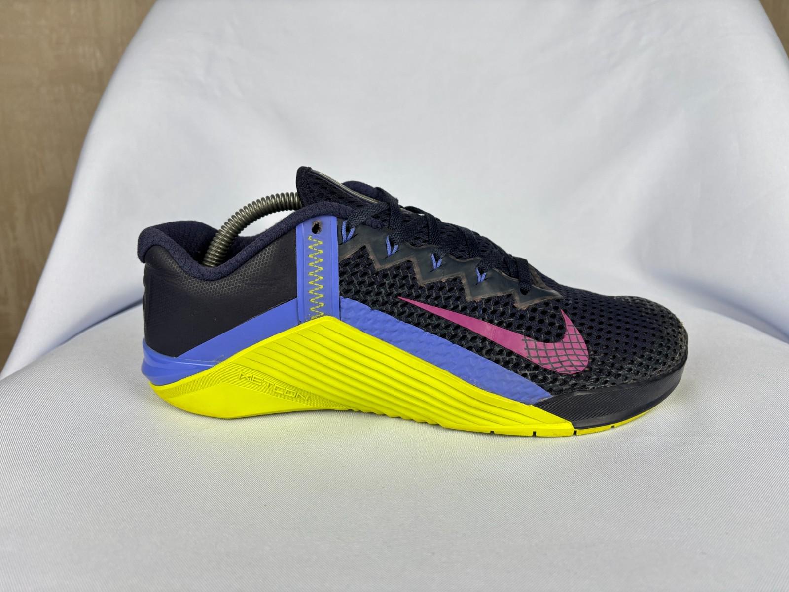 Zapatillas Nike Metcon 6 para mujer. Talla US 9.5 / UK 7 / EUR 41 / CM 26.5